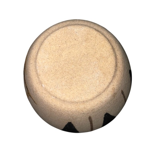 Hand-Painted Native American Navajo Southwestern Sand Art Vase – 6” Tall - Picture 10 of 13